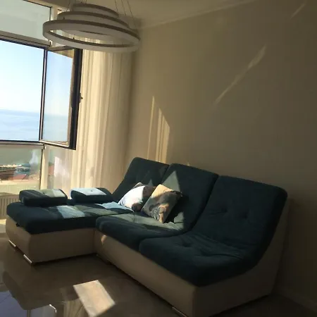 в аркадии с видом на море